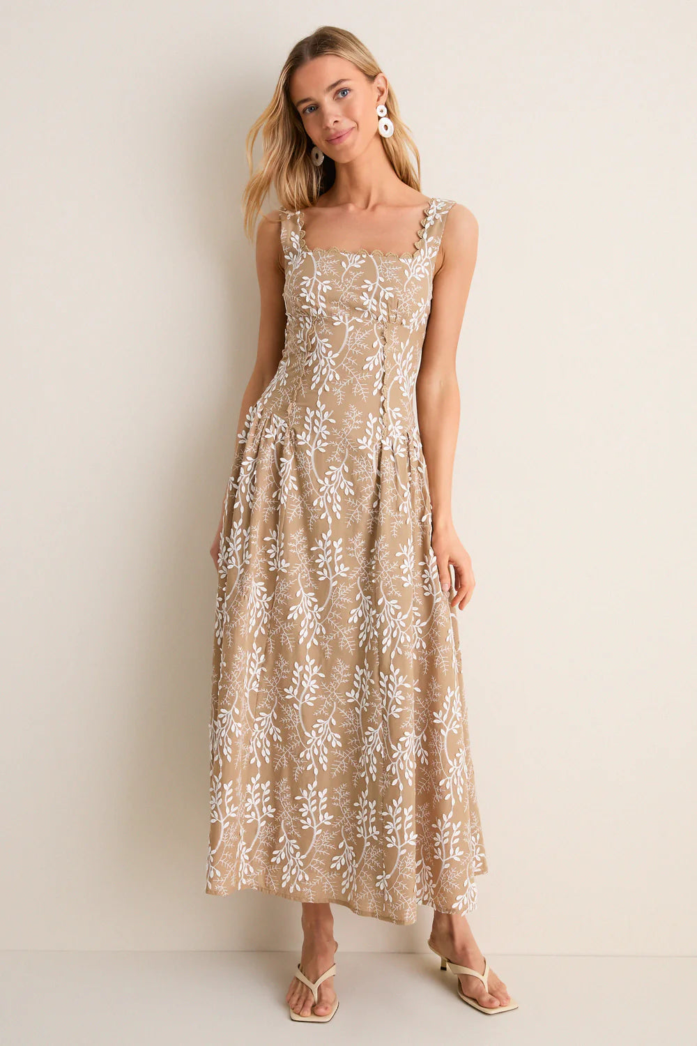 moon river lace midi dress Mocha Square Neck Trim Corset Detail – Tigerlilly winter 2022 Designed with a flattering India Cotton Dress - Size:EU  42  | US 9     | UK 8     |  8AUS    |  Foot Length: 260 cm