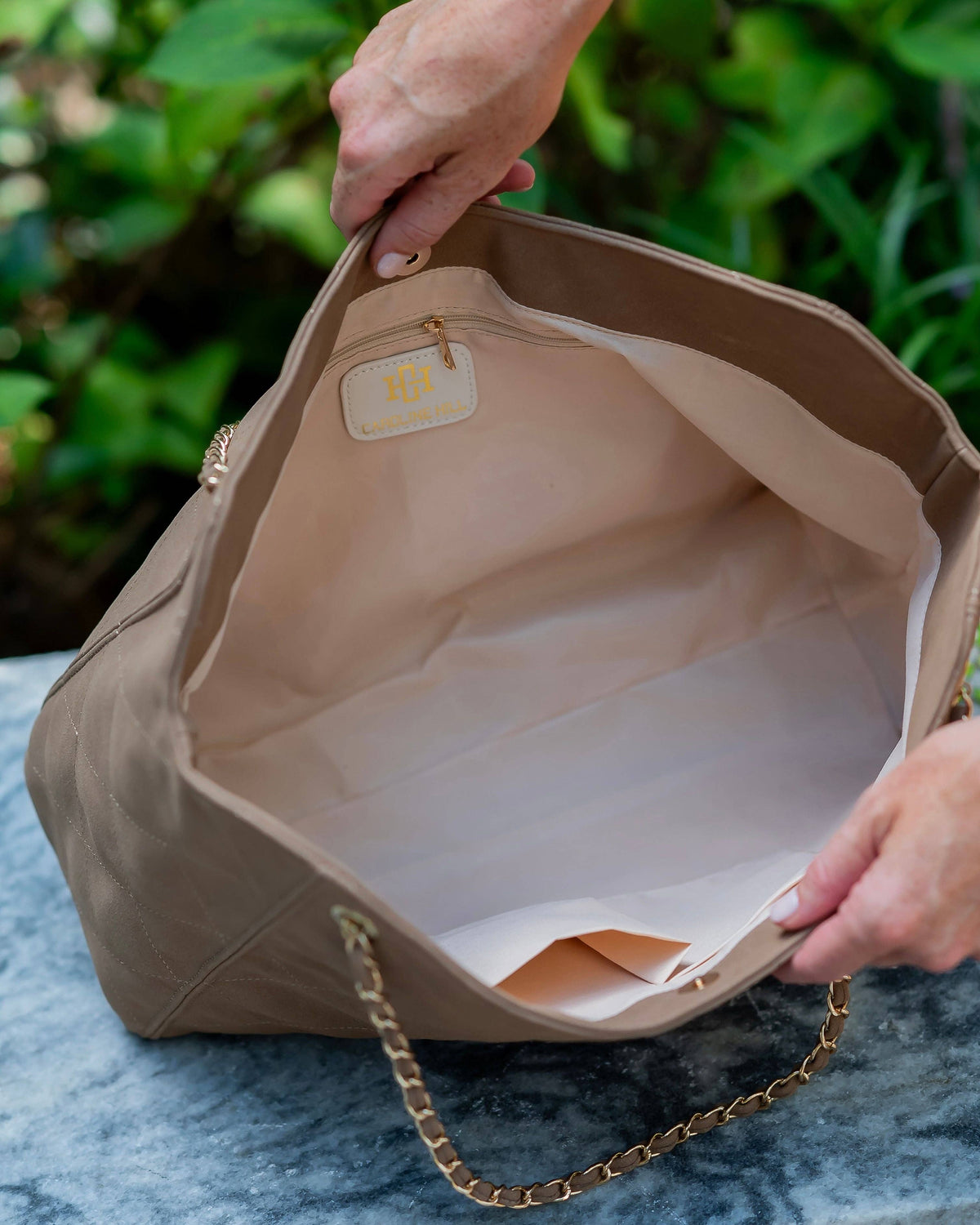 Betsy Tote Latte