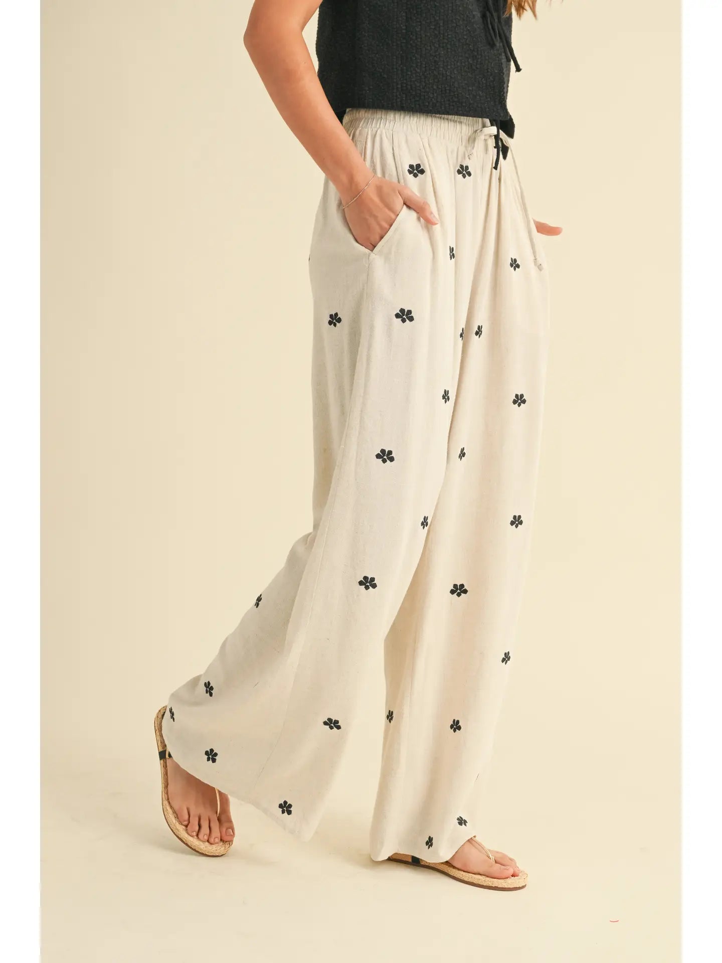 Embroidery Detail Halter Linen Set