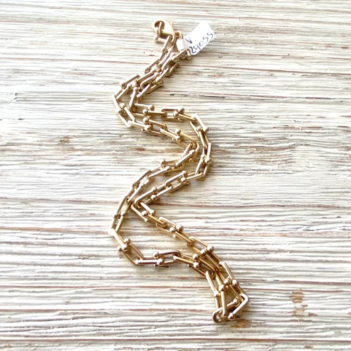 Matte Gold U Chain Necklace