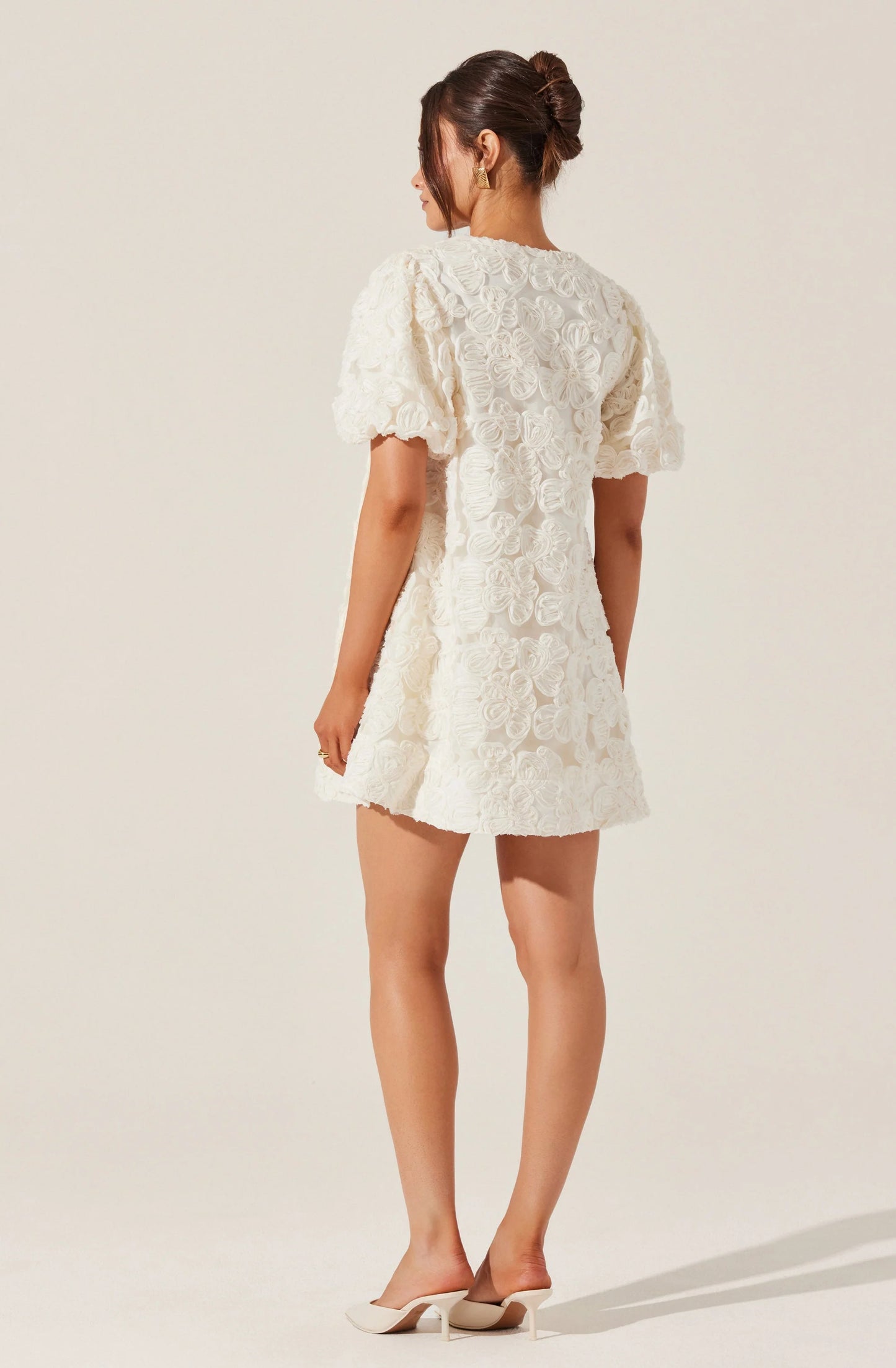 ASTR the Label Lakelyn Dress Cream