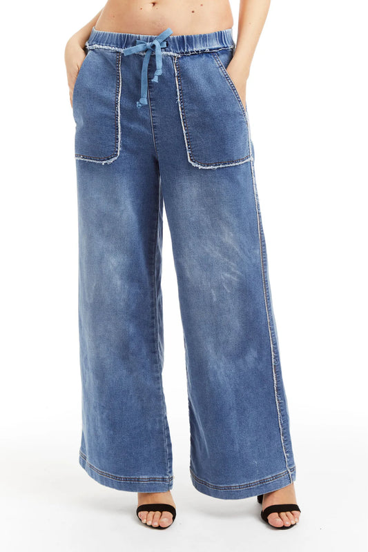 Tractr Mid Rise Lounge Jeans