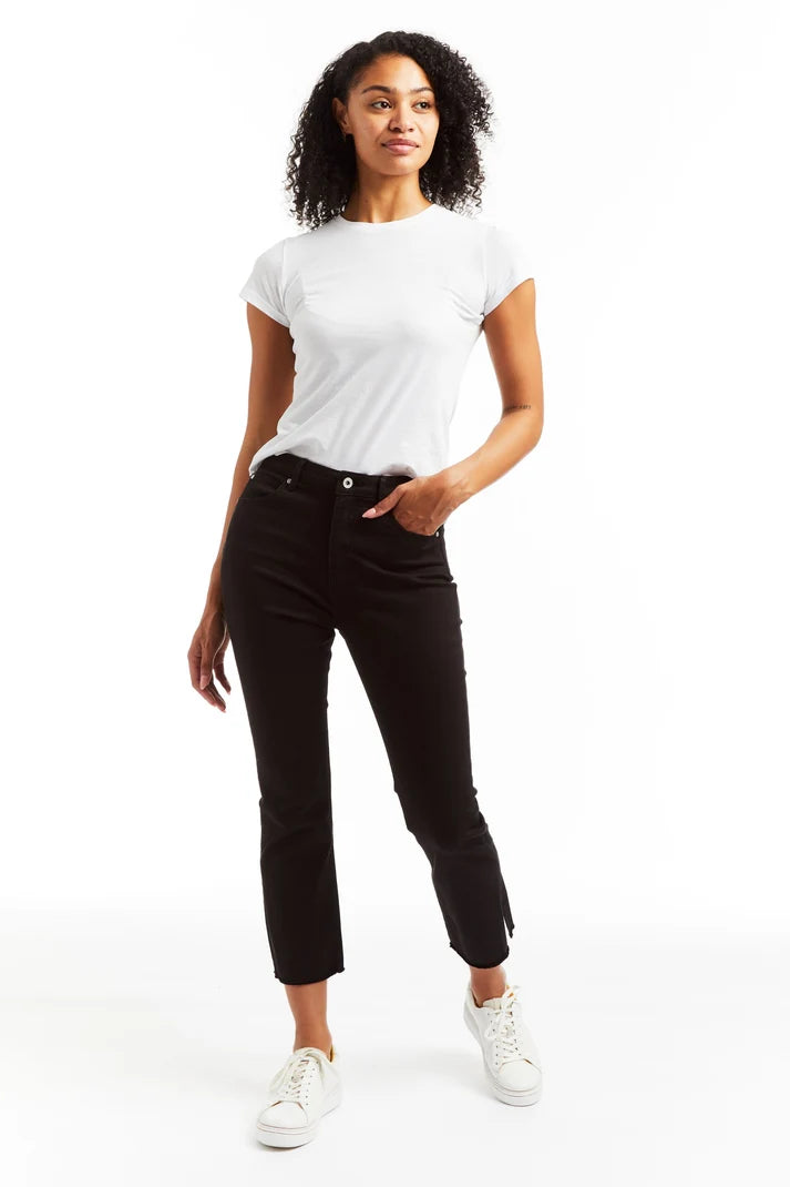 Tractr Crop Flare w/ Slit Hem Black