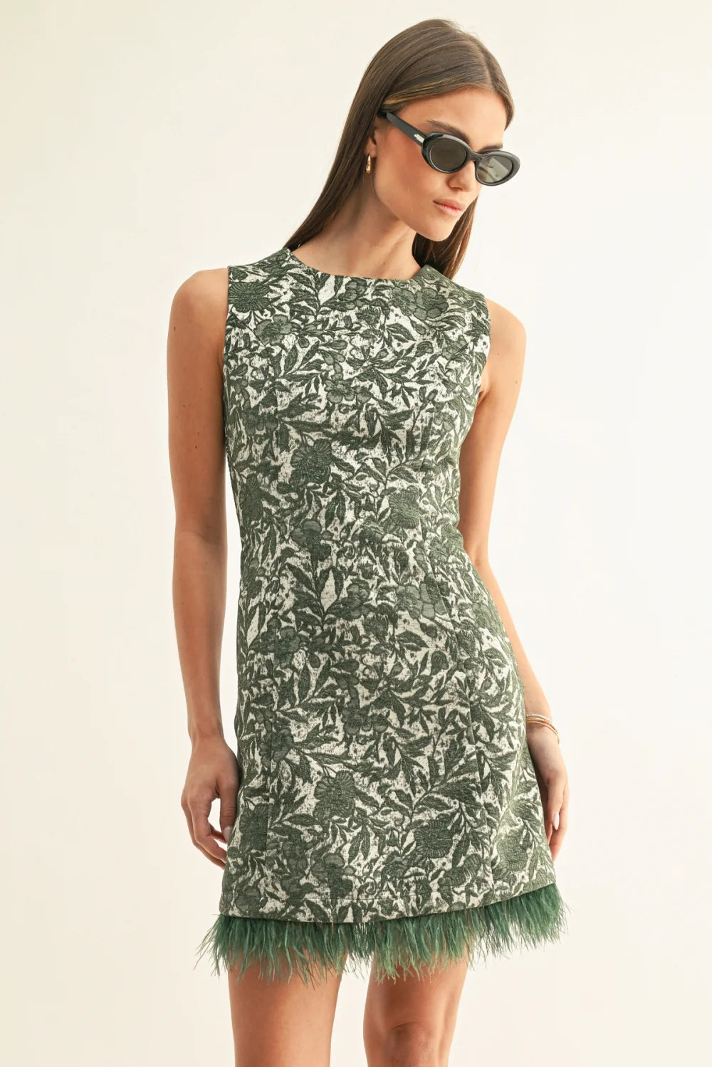Faux Feather Hem Sleeveless Jacquard Mini