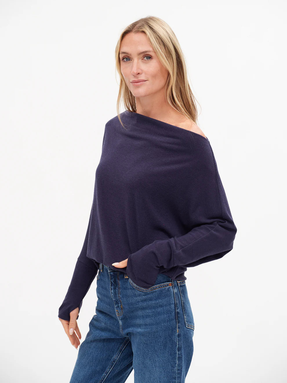 The Anywhere Top L/S Navy