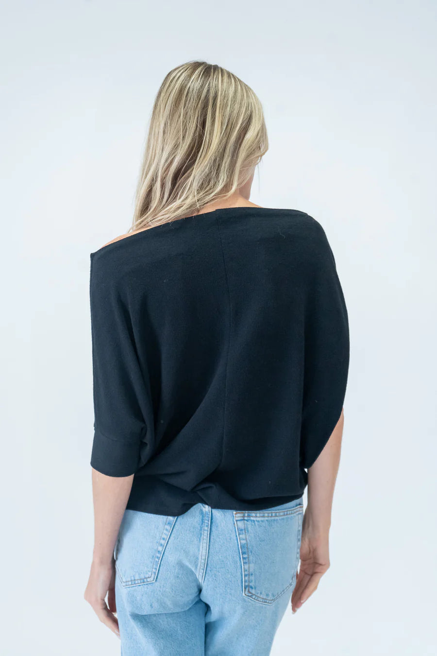SIX/FIFTY Short Sleeve Anywhere Top Black